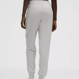 Pantalons de jogging amples pour femmes en gros, ODM, motif uni, vêtements de yoga, fermeture à cordon, entraînements de printemps, respirant, séchage rapide - Product Image 2