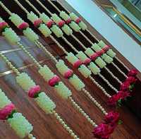Guirlandes de roses élégantes et lourdes pour la décoration de porte latérale, tendance pour la Saint-Valentin, réutilisables, style sud-indien
