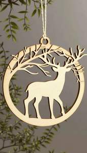 Bel ornement suspendu de Noël en bois sculpté avec forme d'arbre idéal pour la décoration saisonnière de la maison - Product Image 5