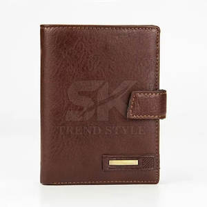 Carteras Bifold de Cuero Personalizadas de un Solo Tono para Hombre, Bajo Pedido Mínimo, en Existencia, Cartera de Cuero Genuino Personalizada para Hombre - Product Image 2