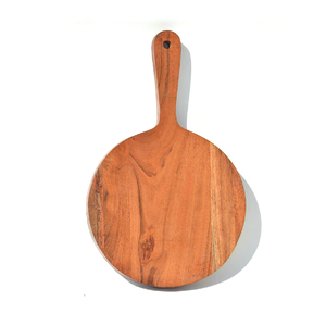 Tabla de cortar de madera de roble hecha a mano con acabado de grano natural lo suficientemente duradera para uso diario en la cocina profesional y doméstica - Product Image 4