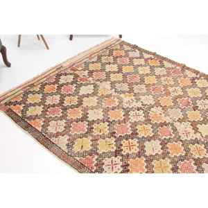 Tapis turc 5,8x7,7 pieds, grand tapis vintage, tapis à motifs de plantes et d'arbres rouges et oranges - Product Image 1