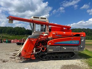 Kubota SR55 Moissonneuse-batteuse machine coupe-riz machine moissonneuse-batteuse - Product Image 4