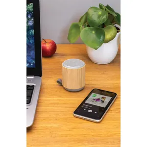 Altavoz Inalámbrico de Bambú de 3W, Gadget USB Promocional Sostenible para Merchandising - Product Image 2