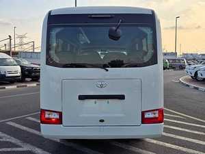 Nuevo Autobús Toyo Ta Coaster Vip 2026 con Techo Alto, 15 Asientos, Motor Diésel de 4.2L, Puerta Eléctrica, Refrigerador, Transmisión Manual, Volante a la Izquierda - Product Image 5