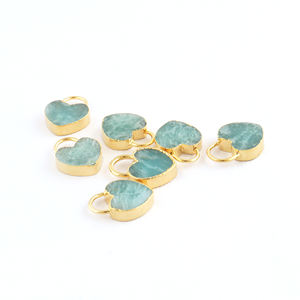 Fournisseur authentique amazonite naturelle en forme de cœur connecteur de pierres précieuses plaqué or connecteur de verrouillage de coeur tranchant fabrication de bijoux - Product Image 5