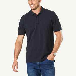 Camiseta de golf Premium para hombre: transpirable, ligera y cómoda para usar durante todo el día - Product Image 4