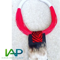 Tendance laiton cire cordon collier meilleur cadeau de fête pour les filles collier ras du cou concepteur broderie pour les bijoux de fête des femmes
