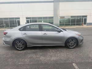 KIA FORTE GT-LINE FWD 2022 USADO, Volante a la Izquierda/Derecha - Product Image 2