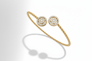 Brazalete Abierto de Lujo Chapado en Rodio con Diamantes Naturales de 14K y Detalles de Racimo de Diamantes |   Diamante de corte brillante de 0.64 quilates - Product Image 4