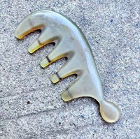 Peigne en corne de buffle 100% écologique, style animal sculpté, très vendu, pour barbe, fabriqué par Ocean export, exporté d'Inde