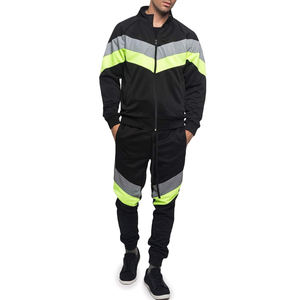 Sweat à capuche coupe-vent décontracté avec short Ensemble deux pièces survêtement coupe-vent à logo personnalisé - Product Image 2