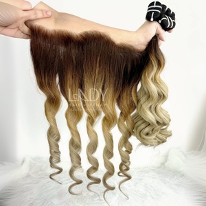 Perruque rebondissante naturelle 1 frontal et 3 faisceaux rebondissants Perruques de cheveux humains-Fabriqué au Vietnam Perruques étonnantes de haute qualité - Product Image 3