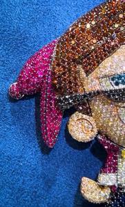 Colgante de dibujos animados personalizado con incrustaciones de moissanita VVS en plata 925 y esmalte, joyería Hip Hop de lujo con diseño de grupo de dibujos animados personalizado - Product Image 4