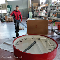 Reloj de Torre Industrial Italiano de 4 Metros (131 Pies) con Doble Cara Iluminada, Esfera de Hierro con Pantalla de Cuarzo y Motores Incluidos