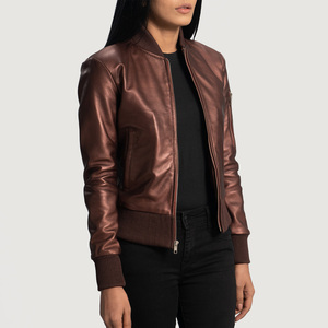 Reida Blouson bombardier en cuir bordeaux de haute qualité pour femme, tissu en coton respirant et à la mode de dernière conception pour la saison d'automne - Product Image 3