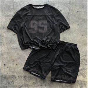 Conjunto informal de estilo callejero de verano para hombre, Conjunto de camiseta y pantalones cortos de manga corta de algodón tejida transpirable, ropa de calle de verano - Product Image 1