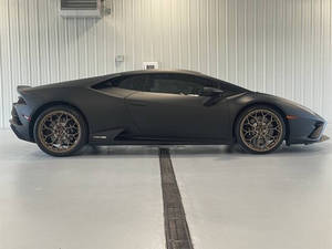 Lamborghini Huracán de 2022 Usado en Perfectas Condiciones - Product Image 4