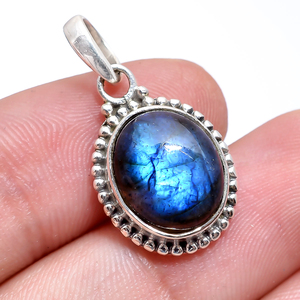 925 Sterling Silver Blue <b>Labradorite</b> Pendant Handmade Oval Shape Gemstone with Gold Plating and Bezel Setting Charm Pendant - Product Image 2