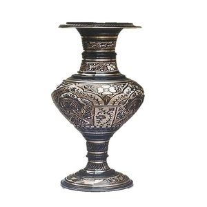 Florero de Metal con acabado brillante para sala de estar y decoración Interior, jarrones de Decoración de mesa - Product Image 3