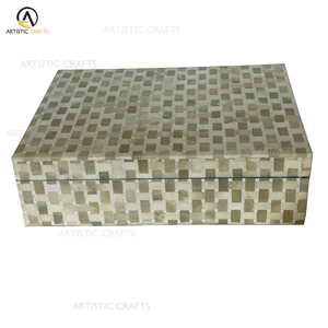 Caja artesanal de cuerno ecológica de lujo hecha a mano Caja de acento vintage con caja de cuerno natural hecha a mano - Product Image 4