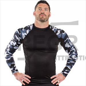 Rashguard de compression pour homme, imprimé sur mesure, manches longues, pour BJJ, MMA et surf. - Product Image 1