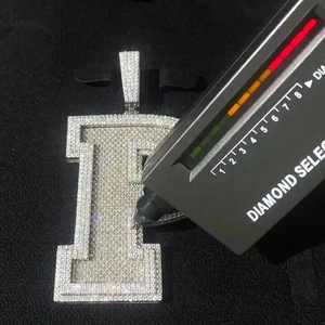 จี้ "P" เพชรโมอิสแท้ตัดเป็น5.00Ct 14K จี้ทองขาวชุบทองคำขาวที่มีความซับซ้อนสร้อยคอเสน่ห์ของ Moissanite - Product Image 3