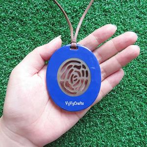 Bijoux en corne de buffle naturelle 100% à la mode VP455 belles couleurs pour les enfants - Product Image 1