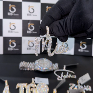 Diamant de laboratoire taille brillant VVS Moissanite certifié IGI, style glacé, bijoux RB Gems, pendentif classique plaqué or unisexe - Product Image 3