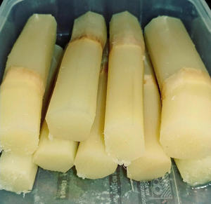 SUPERVENTAS AL POR MAYOR CAÑA DE AZÚCAR MORADA CONGELADA CALIDAD PREMIUM EXPORTACIÓN A GRANEL CAÑA DULCE NATURAL PROVEEDOR DE VIETNAM - Product Image 5