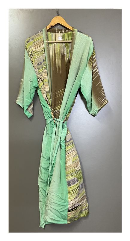 สีเขียว