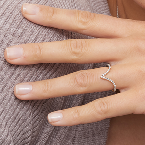 Anillo de banda cultivada en laboratorio redondo de plata 925, joyería fina de alto brillo para su boda y fiesta, regalo de joyería nupcial - Product Image 4