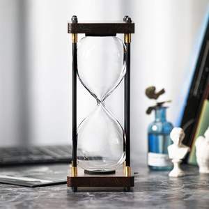Reloj de Arena Metálico Ecológico Hecho a Mano, Diseñado para Mejorar la Decoración de Oficinas, Escritorios, Salas de Estudio y Espacios Decorativos - Product Image 4