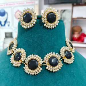 สร้อยคอทองเหลืองจี้ชุดอินเทรนด์สำหรับผู้หญิงชุดปาร์ตี้งานแต่งงาน - Product Image 1