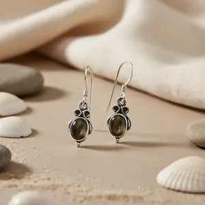 Boucles d'oreilles pendantes pour femmes en argent 925 et or 18 carats avec diamant et perle, élégantes boucles d'oreilles pendantes pour mariages et fêtes - Product Image 1