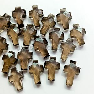 Piedra preciosa tallada en cruz de cuarzo ahumado, cuentas sueltas talladas a mano, suministros de joyería cruzada, talla cruzada facetada de cuarzo ahumado, 15x10mm - Product Image 5