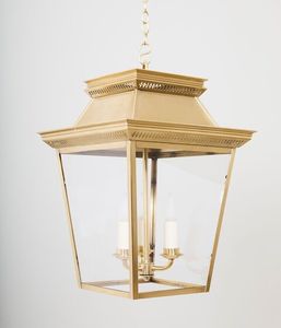 Lanterne à bougie en laiton de qualité supérieure avec esthétique de designer pour les cérémonies traditionnelles, les cadeaux de luxe et le décor de la saison des fêtes - Product Image 4