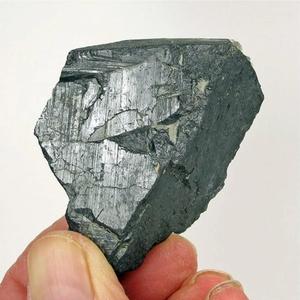 Achat en vrac de minerai de coltan de tantalite brut de haute qualité à teneur en Nb2O5 et Ta2O5 disponible - Product Image 6