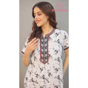 Chemise de nuit longue Evolve pour femme en viscose Liva, avec poches, ultra douce, confortable, respirante, lingerie sexy imprimée sans manches pour l'hiver - Product Image 1
