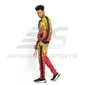 Dernier design personnalisé d'ensemble de survêtements de sport à sublimation pour hommes ensemble de survêtements d'entraînement légers de qualité supérieure pour hommes - Product Image 3