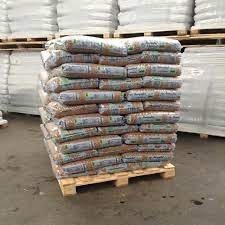 Granulés de bois de première qualité Biomasse, bûches de sciure ENplus A1, pin, 0,5% de cendres, 4600J, haute combustion, densité 600-800kg/m³, pour pizza - Product Image 6