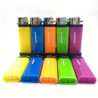 Briquets ergonomiques personnalisés avec logo, à flamme verte, coupe-vent, en métal, à gaz butane, jetables, écologiques, pour cadeaux promotionnels