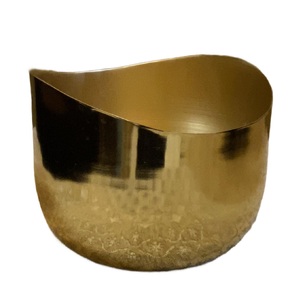 Diseño de hoja de metal Cuenco de doble compartimento Dorado - Product Image 6