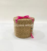 Panier cadeau tissé carré en jonc de mer Nouveau design Artisanat fait à la main pour le Ramadan
