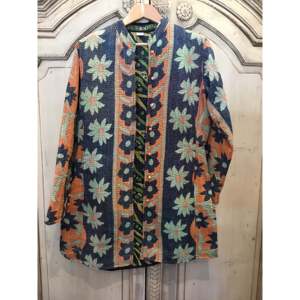 Veste vintage réversible Kantha pour femme, blazer rétro à motif tournesol, tissu matelassé, col mandarin, rembourrage en coton - Product Image 1