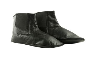 Unisex Khuffain Leather <b>Socks</b> 100% Wool Cowhide Zipper Comfortable Anti-Slip Islamic Muslim Prayers Winter Season ODM Sourced - Product Image 4