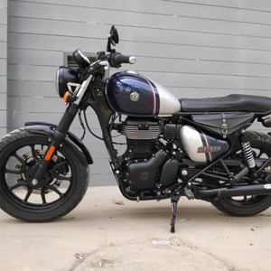 Ultima Moto Stradale <span class=keywords><strong>Royal</strong></span> <span class=keywords><strong>Enfield</strong></span> Meteor <span class=keywords><strong>350</strong></span> 2027, 100-500cc, Origine India, con Garanzia, Velocità Massima >120km/h - Product Image 1