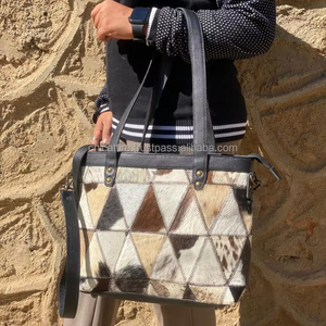 Nouveau Style vrais cheveux faits à la main sur cacher fourrure cuir soirée femmes sac fourre-tout et cheveux élégants sur cacher bracelet embrayage mignon Combo ensembles - Product Image 3