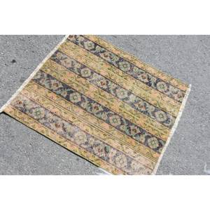 Alfombra Vintage de Lana Amarilla y Verde de 2.7 x 3.1 pies, Alfombra Turca Rectangular Grande para Comedor, Diseño Patchwork, Ecológica, Pelo Mediano, Látex - Product Image 4