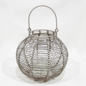 Lanterne en osier fabriquée à la main en usine Artex Dong Thap Bougeoir vintage pour décorations d'extérieur, d'intérieur et d'événements Boho - Product Image 1